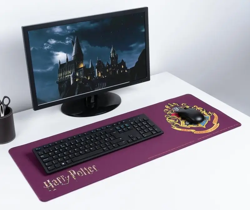 hogwarts crest desk mat